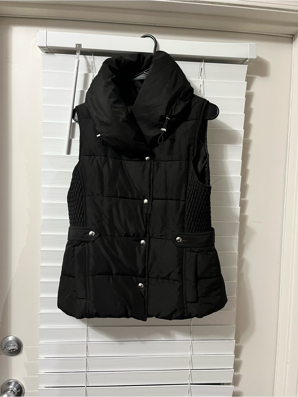 Marc New York Black Quilted Puffer Vest with Funnel Collar